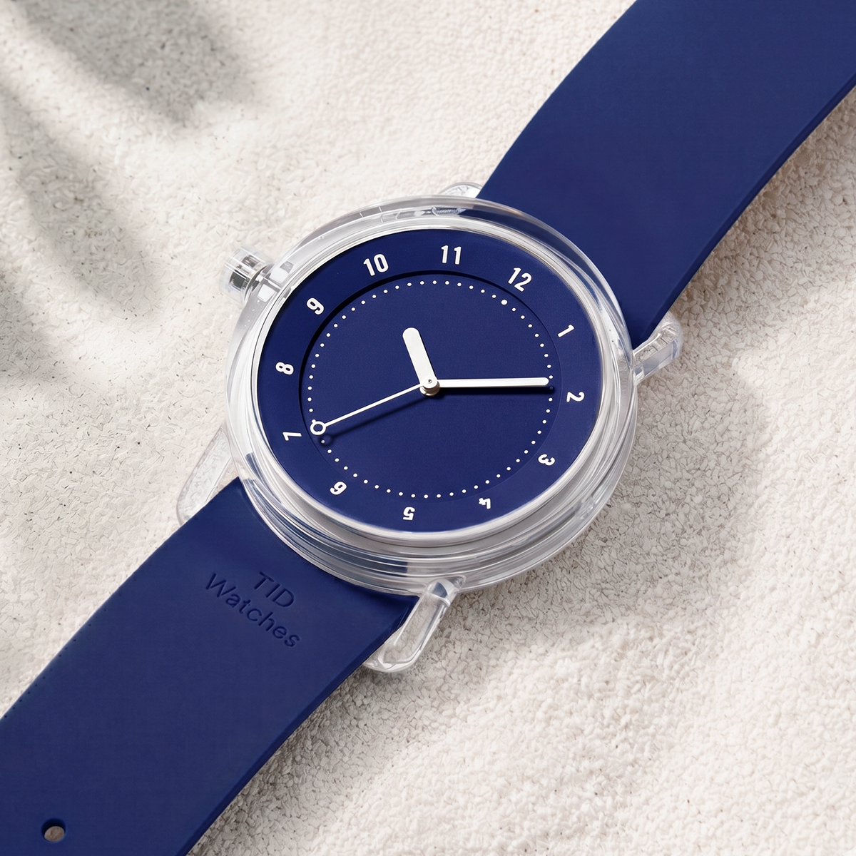 TID No.3 Lightweight Scandinavian Watch – Transparent TR90 Case, Blue Dial & Silicone Strap