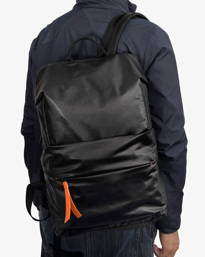 TID Black Backpack – Minimalist Design, Maximum Functionality