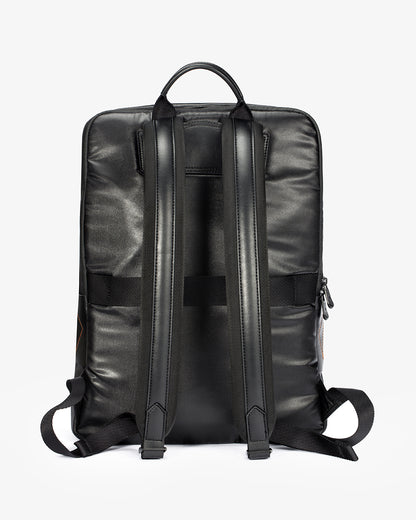 TID Black Backpack – Minimalist Design, Maximum Functionality