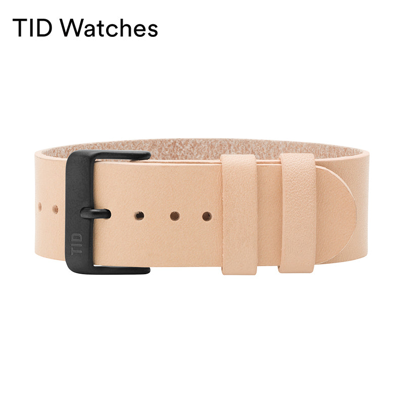 Natural Leather Wristband / Black buckle