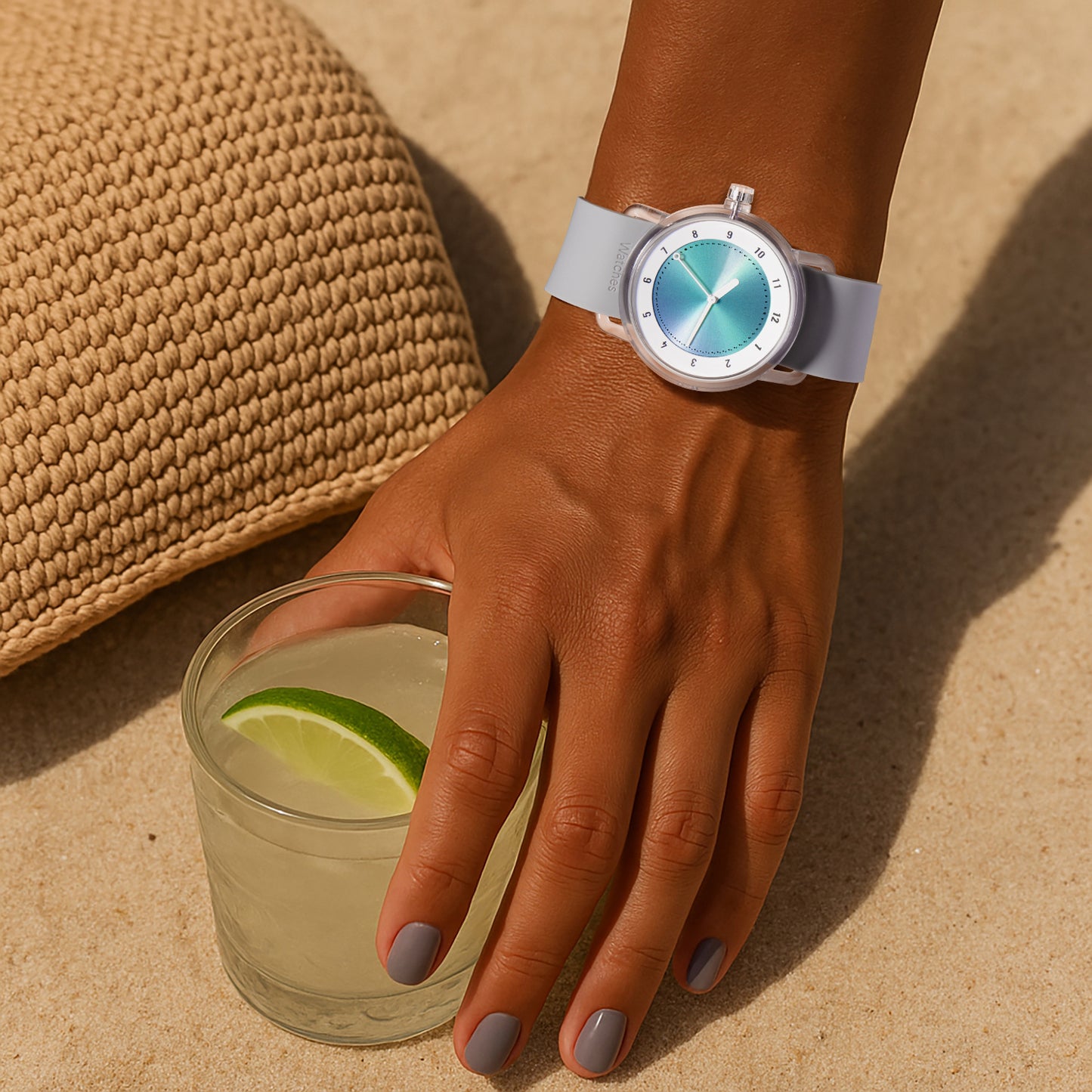 No.3 TR90 38 mm Noir / Bracelet en silicone noir