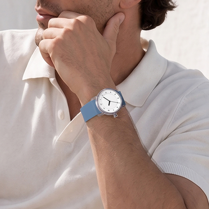 TID No.3 Lightweight Scandinavian Watch – Transparent TR90 Case, White Dial & Ocean Blue Silicone Strap