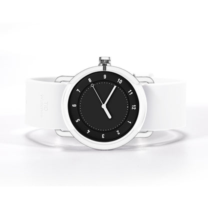 No.3 TR90 38 mm Noir / Bracelet en silicone noir