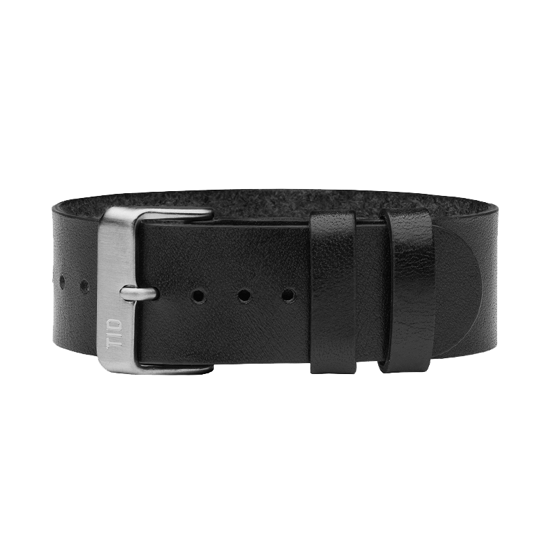 Black Leather Wristband / Steel buckle