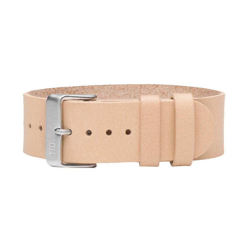 Natural Leather Wristband / Steel buckle